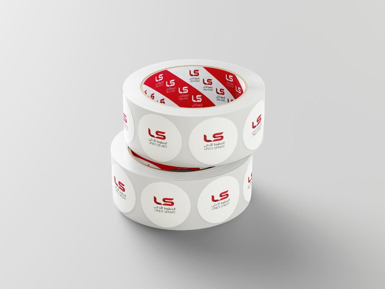 Rolls of circular Lines Smart branded labels